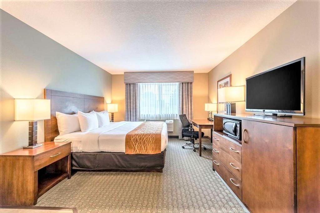 Amerivu Inn And Suites - Chisago City Εξωτερικό φωτογραφία