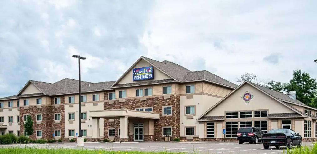 Amerivu Inn And Suites - Chisago City Εξωτερικό φωτογραφία