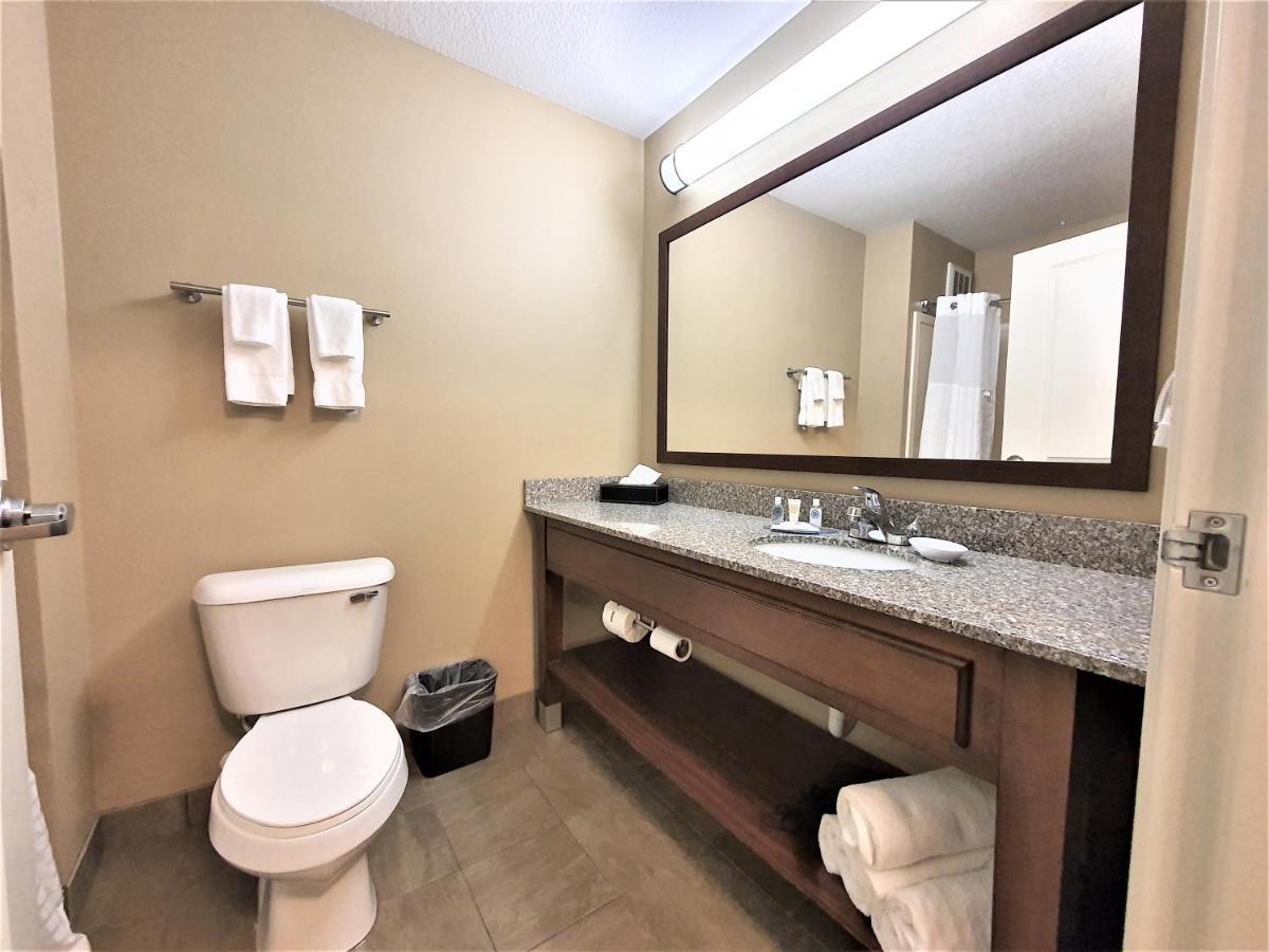 Amerivu Inn And Suites - Chisago City Εξωτερικό φωτογραφία