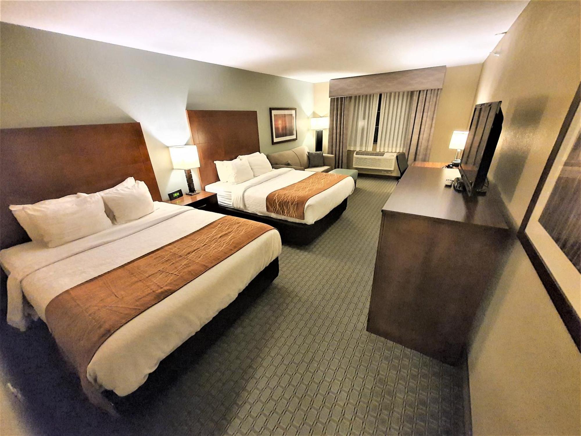 Amerivu Inn And Suites - Chisago City Εξωτερικό φωτογραφία